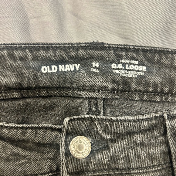 3 for $15 - Bundle 3 items and save - Old Navy OG Loose baggy straightleg w rips - Picture 4 of 4